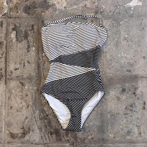 Liz Claiborne Women's multi Swimsuit-one-piece